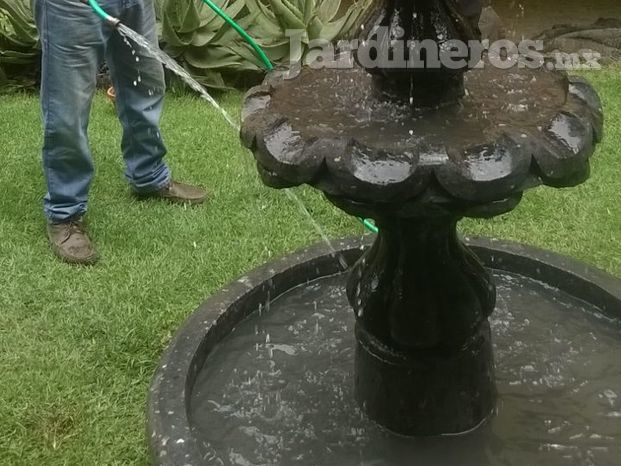 Mantenimiento e instalación de fuentes